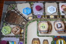 értékelő mező és korong